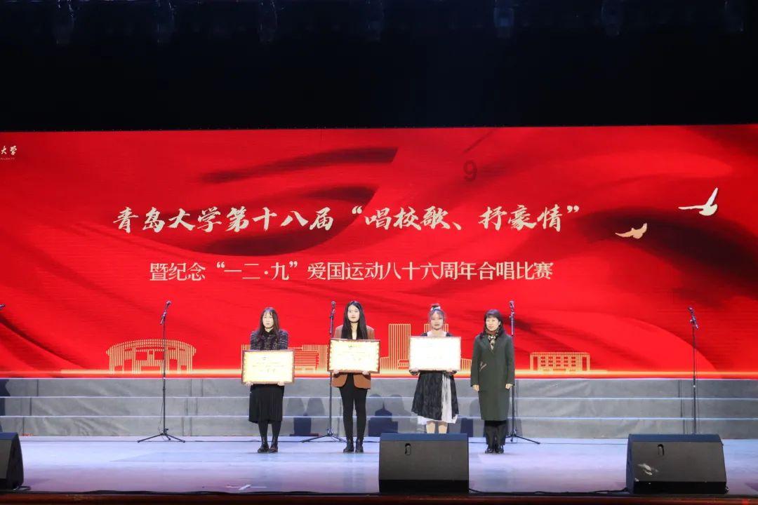 吉利“子弹头”官图曝光！车长5米3，大8座布局